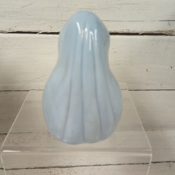 Vintage Porcelain Virgin Mary Ceramic Figurine With Flower Embellishment - Picture 6 of 9